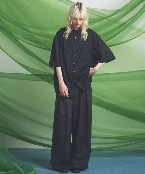 MAISON SPECIAL(メゾンスペシャル)の「《UNISEX》NISHIKAWA KEORI Wool Mix Prime-Over Short Sleeve Shirt/NISHIKAWA KEORIウールミックスプライムオーバーショートスリーブシャツ【MAISON SPECIAL/メゾンスペシャル】■セットアップ対応■(シャツ/ブラウス・メンズ・ダークブラック/その他1/ネイビー/グレイッシュベージュ/ブラック・2/1/0)」の6枚目の写真