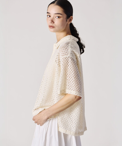 Bshop（ビショップ）の「INDIA INDUSTRY | フラワーレース 半袖シャツ WOMEN（シャツ/ブラウス・レディース・ブルー系その他/ブラック/アイボリー・1）」の7枚目の写真