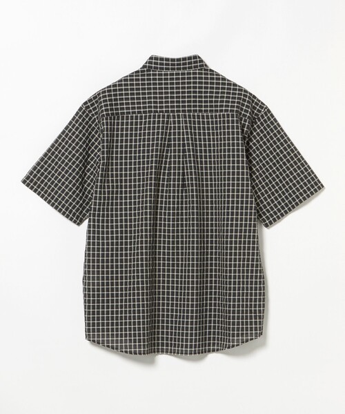 BEAMS HEART(ビームスハート)の「【7/9値下げ】シアサッカー チェック ショートスリーブ シャツ(ユニセックス)(シャツ/ブラウス・メンズ・ダークブラウン/チャコールグレー・LARGE/SMALL/MEDIUM)」の18枚目の写真
