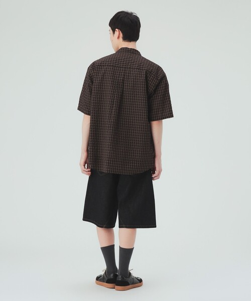 BEAMS HEART(ビームスハート)の「【7/9値下げ】シアサッカー チェック ショートスリーブ シャツ(ユニセックス)(シャツ/ブラウス・メンズ・ダークブラウン/チャコールグレー・LARGE/SMALL/MEDIUM)」の15枚目の写真