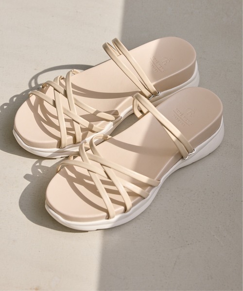 ROPE' PICNIC(ロペピクニック)の「クロスストリングスライド&バックスリングサンダル(サンダル・レディース・シルバー/キナリ/ブラック・L/M)」の2枚目の写真