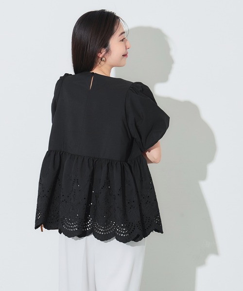 coca(coca)(コカ)の「パンチングレースフレアブラウス(シャツ/ブラウス・レディース・ホワイト/ブラック・L/M)」の12枚目の写真