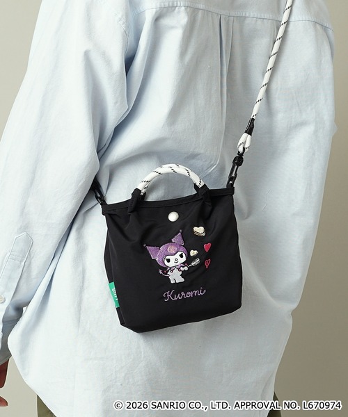 unify(ユニファイ)の「【unify × Sanrio characters(サンリオキャラクターズ) 】軽撥水 ショルダーバッグ スマホ サコッシュ SUPK-03(ショルダーバッグ・レディース・ラベンダー/ネイビー/ライトグレー/ブラック・ONE SIZE)」の2枚目の写真