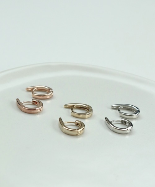 Three Four Time(スリーフォータイム)の「プレーンワンタッチピアス(ピアス(両耳用)・レディース・ゴールド/ピンクゴールド・FREE)」の2枚目の写真