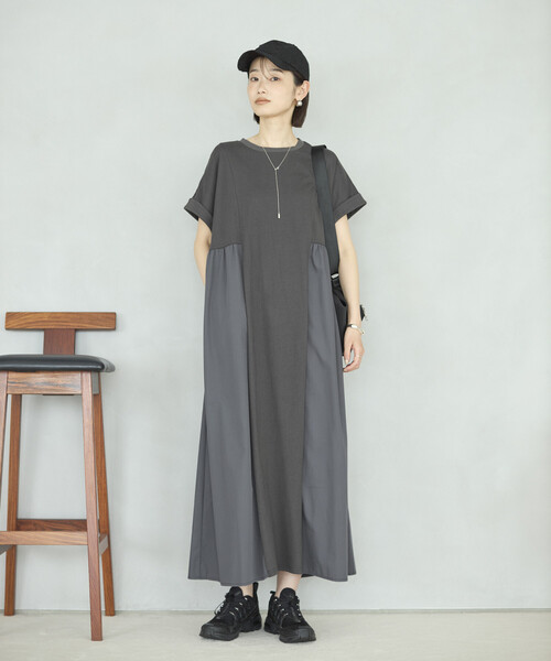 Firsthand（ファーストハンド）の「Firsthand/ファーストハンド オーガニックコットン 異素材 ドッキング ギャザー ワンピース（ワンピース・レディース・ブラック/チャコールグレー/ピンク・FREE）」の4枚目の写真