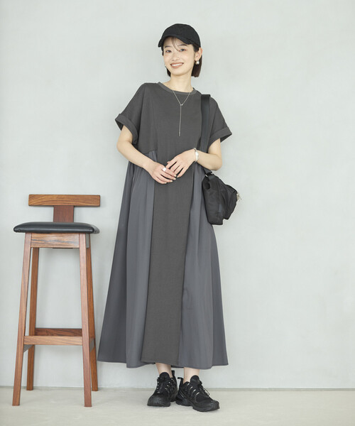 Firsthand（ファーストハンド）の「Firsthand/ファーストハンド オーガニックコットン 異素材 ドッキング ギャザー ワンピース（ワンピース・レディース・ブラック/チャコールグレー/ピンク・FREE）」の17枚目の写真