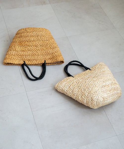 VitaFelice(ヴィータフェリーチェ)の「ペーパービッグトートバッグ カゴバッグ(かごバッグ・レディース・ナチュラル/ブラウン・FREE)」の8枚目の写真