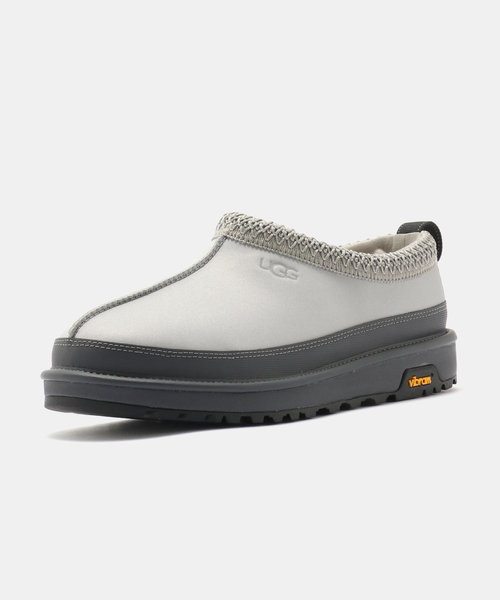 UGG(アグ)の「UGG M Tasman Reflective 1172290(スニーカー・メンズ・シルバー・26cm/27cm/28cm)」の2枚目の写真