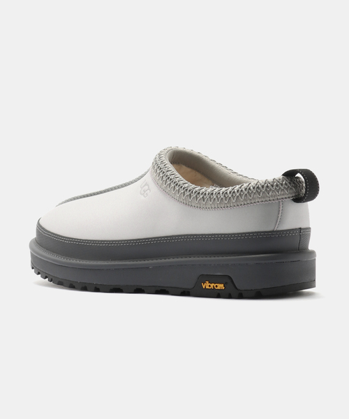 UGG(アグ)の「UGG M Tasman Reflective 1172290(スニーカー・メンズ・シルバー・26cm/27cm/28cm)」の3枚目の写真