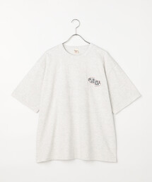 Purple&Yellow（パープルアンドイエロー）の「バックロゴ刺繍 半袖Tシャツ（Tシャツ/カットソー）」