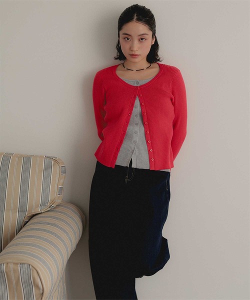miette(ミエット)の「レイヤード配色クルーネックニットカーディガン(カーディガン/ボレロ・レディース・レッド/ブラウン/マスタード・FREE)」の17枚目の写真
