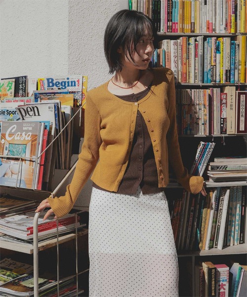 miette(ミエット)の「レイヤード配色クルーネックニットカーディガン(カーディガン/ボレロ・レディース・レッド/ブラウン/マスタード・FREE)」の16枚目の写真