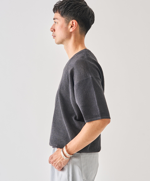 EDIFICE(エディフィス)の「LINEN LUXE V ネック ニット Tシャツ(Tシャツ/カットソー・メンズ・ブラック/パープル/ブルー系その他・MEDIUM/LARGE)」の8枚目の写真