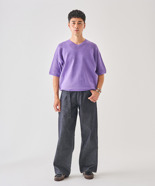 EDIFICE(エディフィス)の「LINEN LUXE V ネック ニット Tシャツ(Tシャツ/カットソー・メンズ・ブラック/パープル/ブルー系その他・MEDIUM/LARGE)」の18枚目の写真