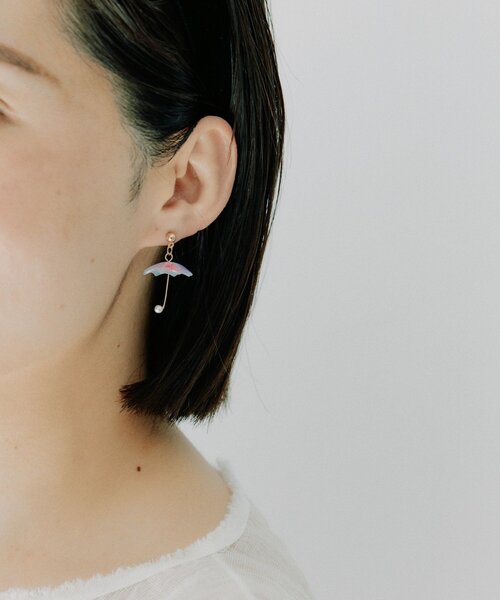 ear PAPILLONNER（イアパピヨネ）の「《WEB限定》)踊るアンブレラピアス（ピアス（両耳用）・レディース・バイオレット/レモンイエロー/ブルー系その他・FREE）」の16枚目の写真