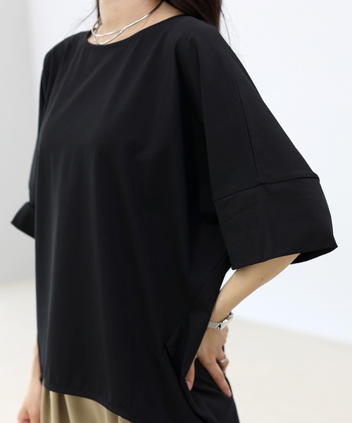 Aletta vita（アレッタビータ）の「接触冷感シルケットタック使いドルマンプルオーバー（Tシャツ/カットソー・レディース・ネイビー/グレイッシュベージュ/ブラック・M）」の2枚目の写真