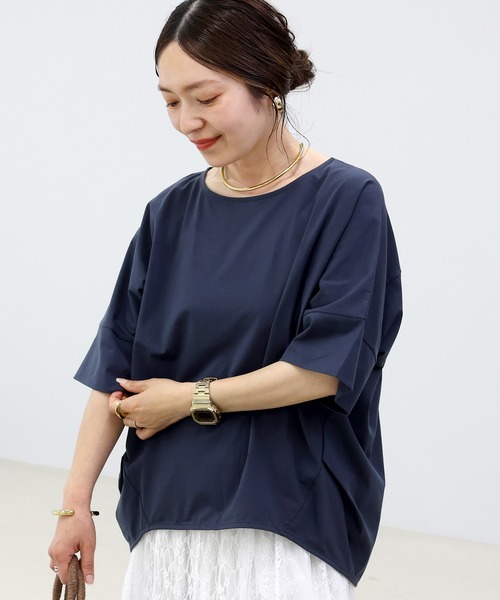 Aletta vita（アレッタビータ）の「接触冷感シルケットタック使いドルマンプルオーバー（Tシャツ/カットソー・レディース・ネイビー/グレイッシュベージュ/ブラック・M）」の15枚目の写真