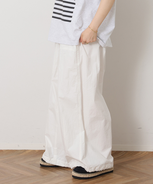 JOURNAL STANDARD LUXE(ジャーナルスタンダード ラックス)の「バフワッシャー ベイカーパンツ(その他パンツ・レディース・カーキ/ホワイト・SMALL/MEDIUM)」の4枚目の写真