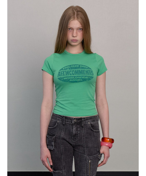 A FEW COMMENTS(アフューコメンツ)の「ラウンドクラックロゴTシャツGREEN(Tシャツ/カットソー・レディース・その他・FREE)」の1枚目の写真