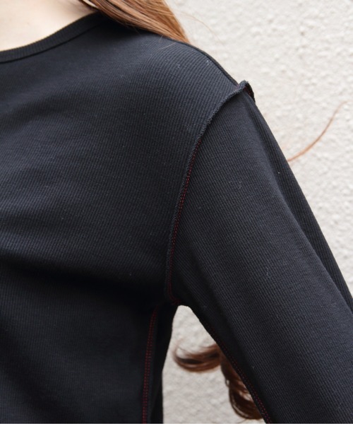 MEYAME(メヤメ)の「MEYAME/メヤメ ソフトリブヘンリーネック SOFT RIB HENRY NECK MEY-2502(Tシャツ/カットソー・レディース・レッド/ブラック/クリーム・FREE)」の5枚目の写真