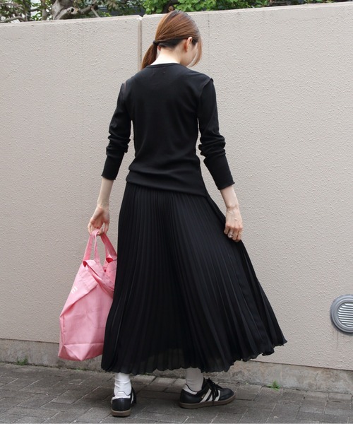 MEYAME(メヤメ)の「MEYAME/メヤメ ソフトリブヘンリーネック SOFT RIB HENRY NECK MEY-2502(Tシャツ/カットソー・レディース・レッド/ブラック/クリーム・FREE)」の13枚目の写真