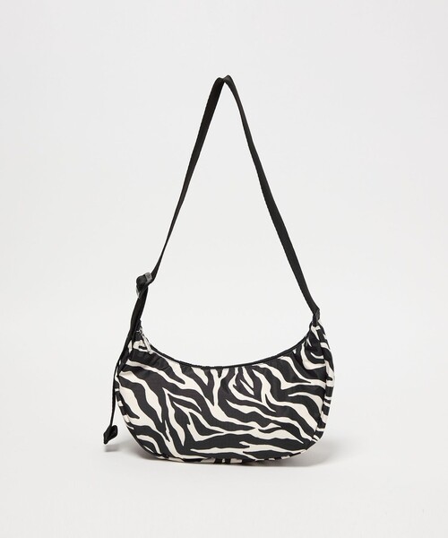 LeSportsac(レスポートサック)の「【別注】<LeSportsac>ハンモック バッグ(ゼブラ)(ショルダーバッグ・レディース・その他1・FREE)」の3枚目の写真