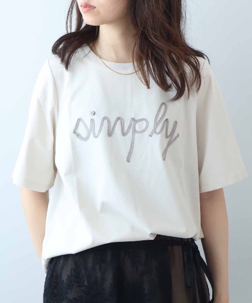leswel(レスウェル)の「【M~5L】コード刺しゅうロゴTシャツ(Tシャツ/カットソー・レディース・ブラウン/ライトグレー/チャコールグレー・3L/LL/L/M/5L/4L)」の11枚目の写真
