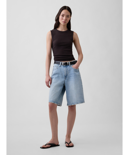 GAP(ギャップ)の「モダン クルーネック タンクトップ(タンクトップ・レディース・ホワイト/ブラック/ブラウン・XXS/XL/L/S/M/XS)」の11枚目の写真