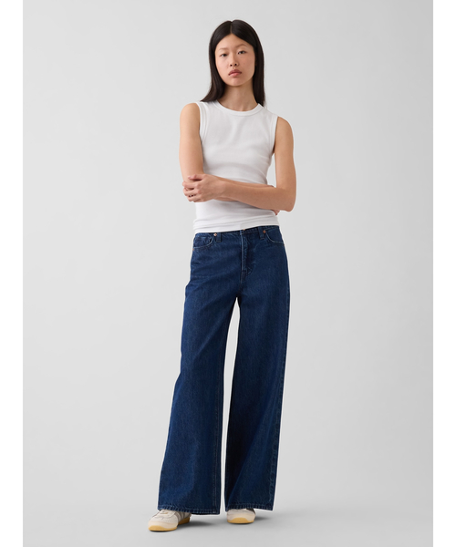 GAP(ギャップ)の「モダン クルーネック タンクトップ(タンクトップ・レディース・ホワイト/ブラック/ブラウン・XXS/XL/L/S/M/XS)」の12枚目の写真