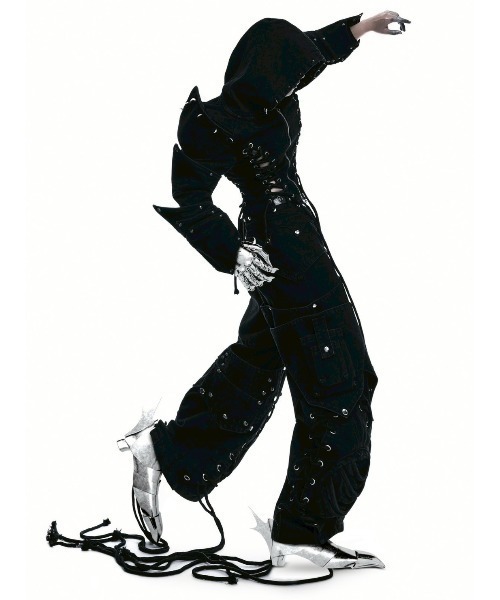 UNIZ(ユニズ)の「【UNIZ】Dragon Slayer Hood Pants / 【ユニズ】ドラゴンレースアップパッチワークデニムカーゴパンツ(デニムパンツ・メンズ・ブラック・01/00)」の22枚目の写真