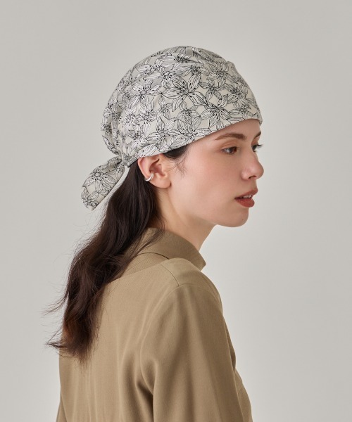 arth(アース)の「arth Opal Flower Head Wrap / アース(ヘアバンド・レディース・ブラック/ホワイト・FREE)」の13枚目の写真