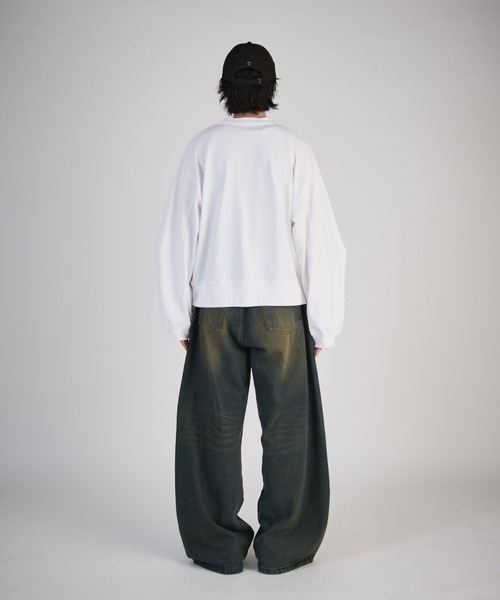 Lui's(ルイス)の「【Neucon】WIDE-SLEEVE HENLRY-NECK BIG TEE / ワイドスリーブヘンリーネックビッグロンT(Tシャツ/カットソー・メンズ・グレー/ブラック/ホワイト・2/1)」の7枚目の写真