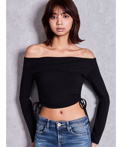 GYDA(ジェイダ)の「サイドギャザーオフショルトップス(Tシャツ/カットソー・レディース・ブラック/グレー/オフホワイト・FREE)」の3枚目の写真