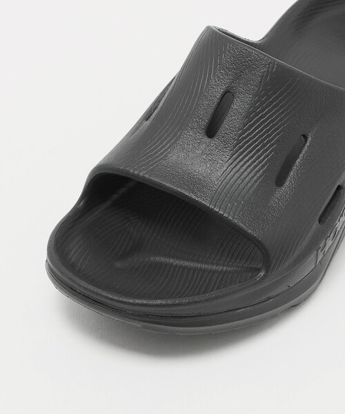 HOKA(ホカ)の「<HOKA>オラ リカバリー スライド 3 サンダル(サンダル・メンズ・ブラック・26cm/29cm/25cm/28cm/27cm)」の3枚目の写真