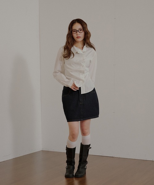 MUHET(ミュエータ)の「gather design shirt blouse / ギャザーデザインブラウス(シャツ/ブラウス・レディース・ネイビー/オフホワイト/ブラック・FREE)」の12枚目の写真