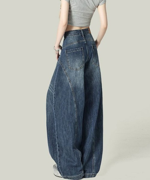 REBALANCE（リバランス）の「カーブドデニム（デニムパンツ・レディース・A・X-LARGE/LARGE/MEDIUM）」の2枚目の写真