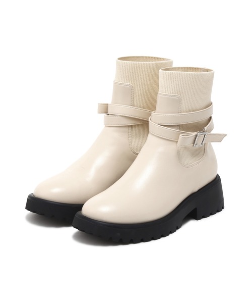 JILL by JILL STUART(ジルバイジルスチュアート)の「ダブルベルトショートブーツ(ブーツ・レディース・ブラック/ホワイト・SMALL/MEDIUM/LARGE)」の9枚目の写真