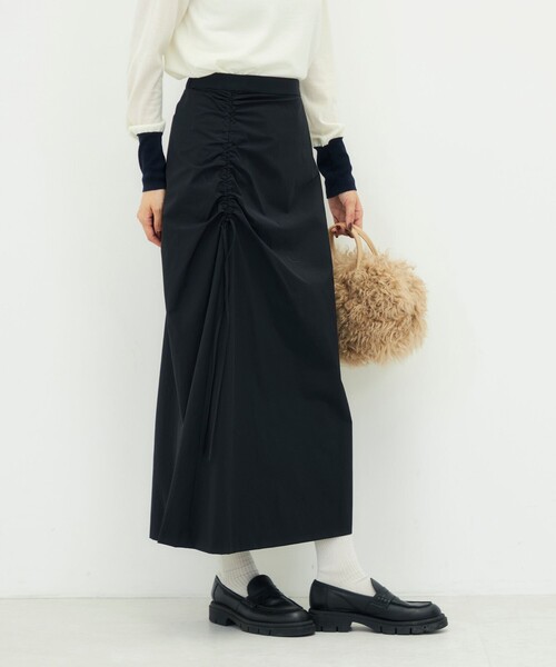 NOLLEY’S(ノーリーズ)の「《防シワ/2WAYストレッチ》ウォッシャブルサイドスピンドルアレンジスカート(スカート・レディース・ベージュ/ブラック・36/38)」の12枚目の写真