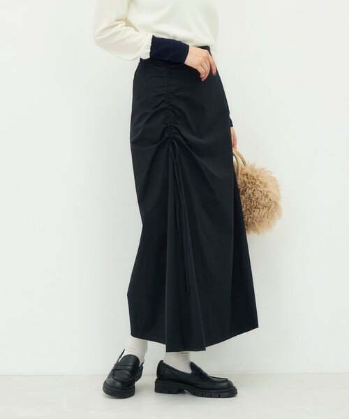 NOLLEY’S(ノーリーズ)の「《防シワ/2WAYストレッチ》ウォッシャブルサイドスピンドルアレンジスカート(スカート・レディース・ベージュ/ブラック・36/38)」の14枚目の写真