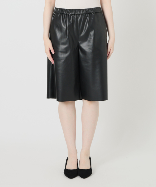 VERMEIL par iena(ヴェルメイユパーイエナ)の「Faux Leather イージーショーツ(その他パンツ・レディース・ブラウン/ブラック・36/38)」の19枚目の写真