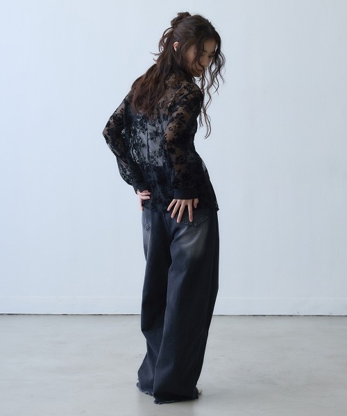 Clum(クルム)の「flocky flower sheer shirt / フロッキーフラワーシアーシャツ(シャツ/ブラウス・レディース・ブラック・MEDIUM/LARGE/SMALL)」の10枚目の写真