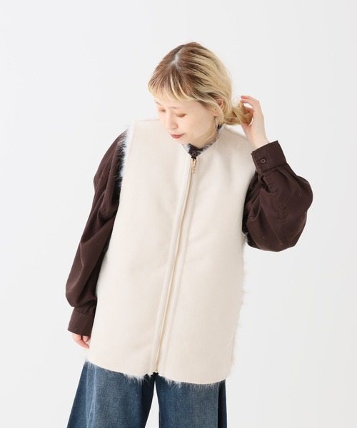 HEART MARKET(ハートマーケット)の「ミックスファームートンリバーシブルベスト(ベスト・レディース・チャコール/ナチュラル・FREE)」の19枚目の写真