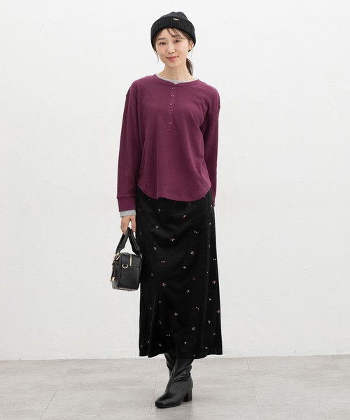 Honeys(ハニーズ)の「ヘンリーネックトップス(Tシャツ/カットソー・レディース・グリーン/ダークパープル/ネイビー/スミクロ・M/L/LL)」の12枚目の写真