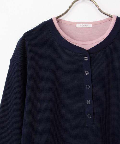 Honeys(ハニーズ)の「ヘンリーネックトップス(Tシャツ/カットソー・レディース・グリーン/ダークパープル/ネイビー/スミクロ・M/L/LL)」の20枚目の写真