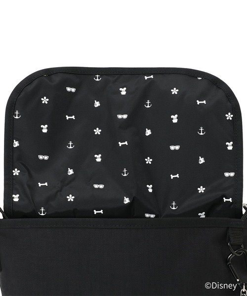 Manhattan Portage(マンハッタンポーテージ)の「NYLON MESSENGER BAG JR (SM) BACK POCKET W/ DIVIDER MAGNET / MICKEY / 26(メッセンジャーバッグ・レディース・ブラック・SMALL)」の13枚目の写真
