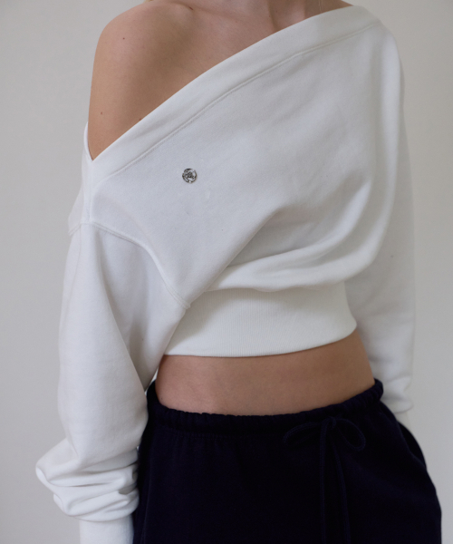 ROSEFRANTZ（ロゼフランツ）の「Crop Off Shoulder Sweatshirt [Ivory]（スウェット・レディース・アイボリー・OS）」の12枚目の写真