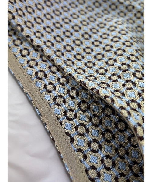 Sew loop（ソーループ）の「小紋柄風ジャカード織りVネックジャンパースカート（ジャンパースカート・レディース・グレー・M/L）」の7枚目の写真