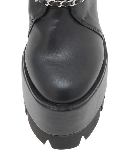 GYDA(ジェイダ)の「chainレースアップボアショートブーツ(ブーツ・レディース・ベージュ/ブラック・LARGE/MEDIUM/SMALL)」の4枚目の写真