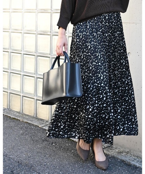 Ehre style(エーレスタイル)の「苦手さんへ。挑戦できるレオパードプリーツスカート(スカート・レディース・ベージュ/ブラック・FREE)」の1枚目の写真