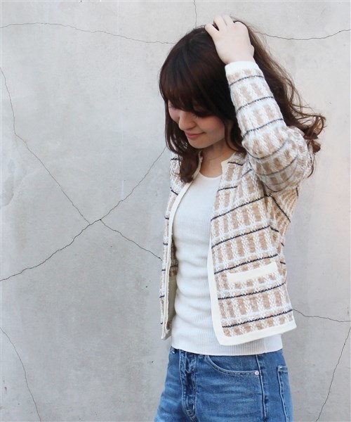 LIMITLESS LUXURY（リミットレスラグジュアリー）の「ツィードMIXニットカーディガン◆（カーディガン/ボレロ・レディース・キャメル/ブルー・FREE）」の21枚目の写真